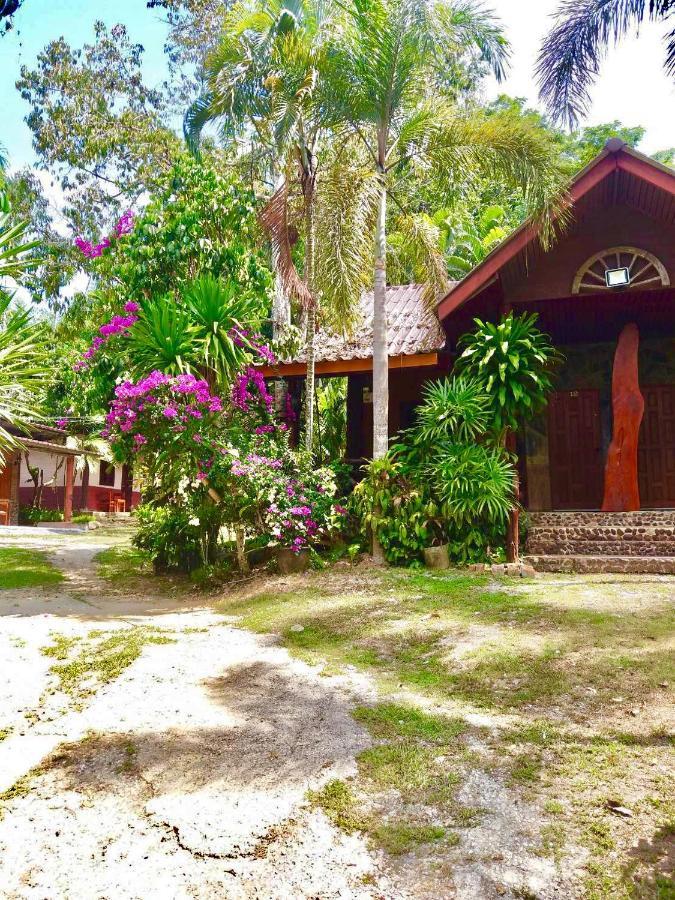 Baan Pak Rim Kuaen Resort Ban Chieo Ko Exterior foto